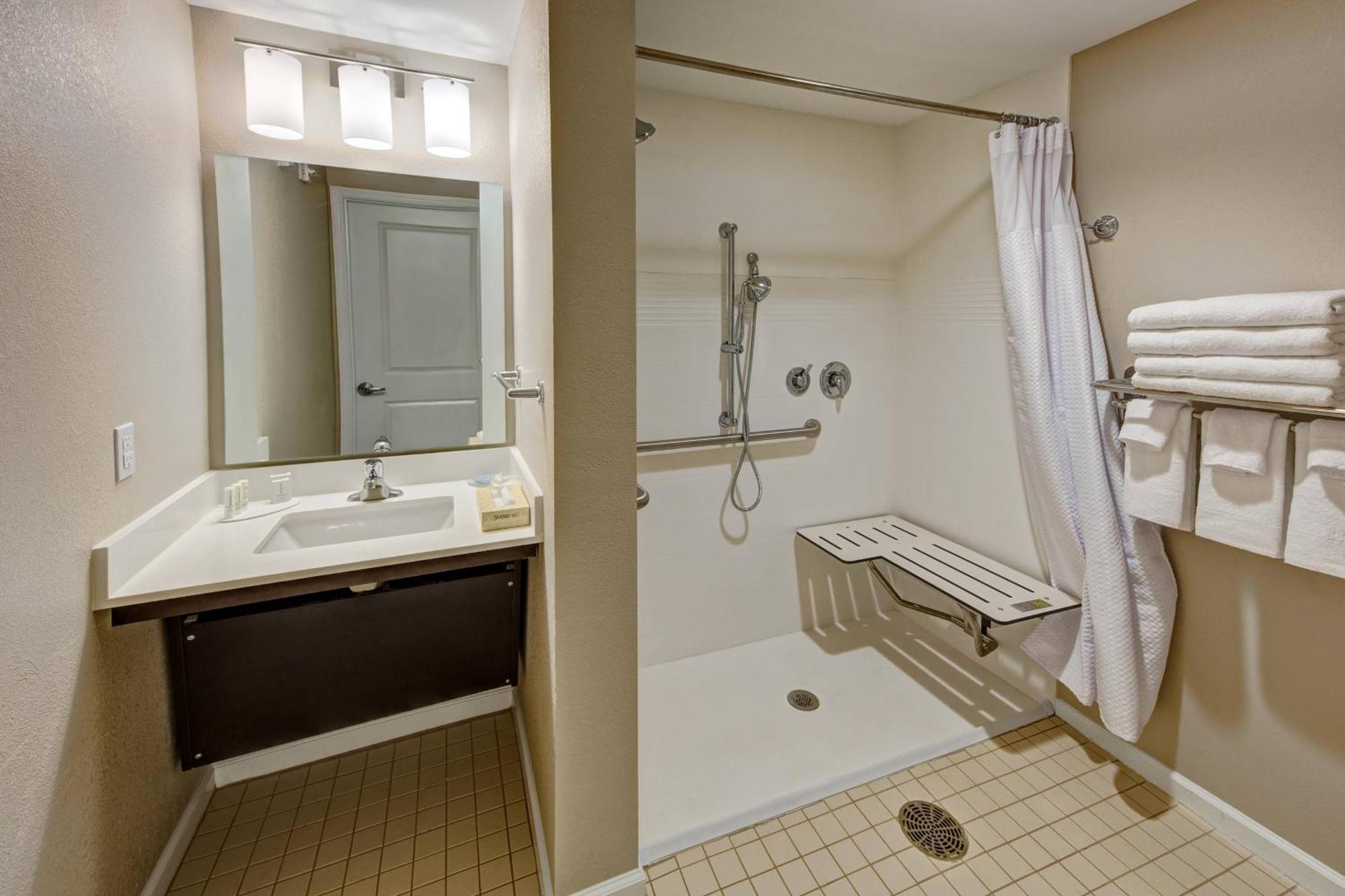 Towneplace Suites By Marriott Auburn University Area Esterno foto