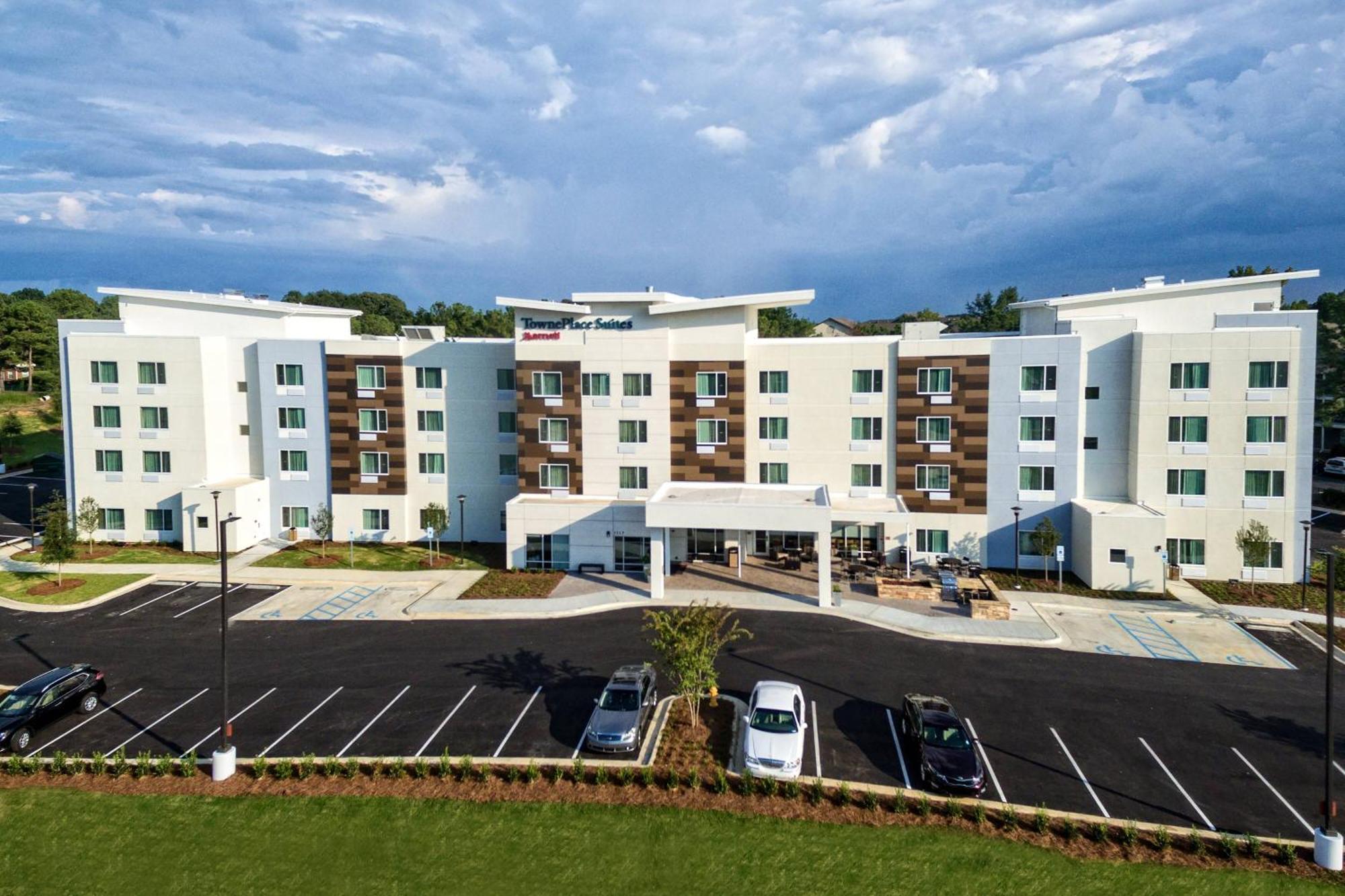 Towneplace Suites By Marriott Auburn University Area Esterno foto